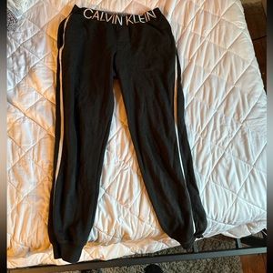 Urban Outfitters X Calvin Klein Sweatpants size Small
